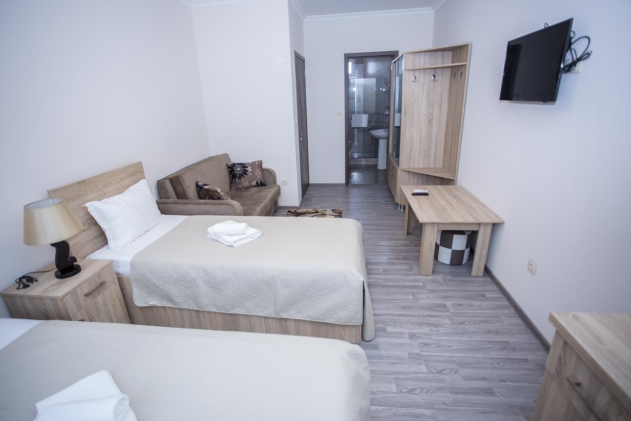 Hotel Garanti Batumi Eksteriør billede