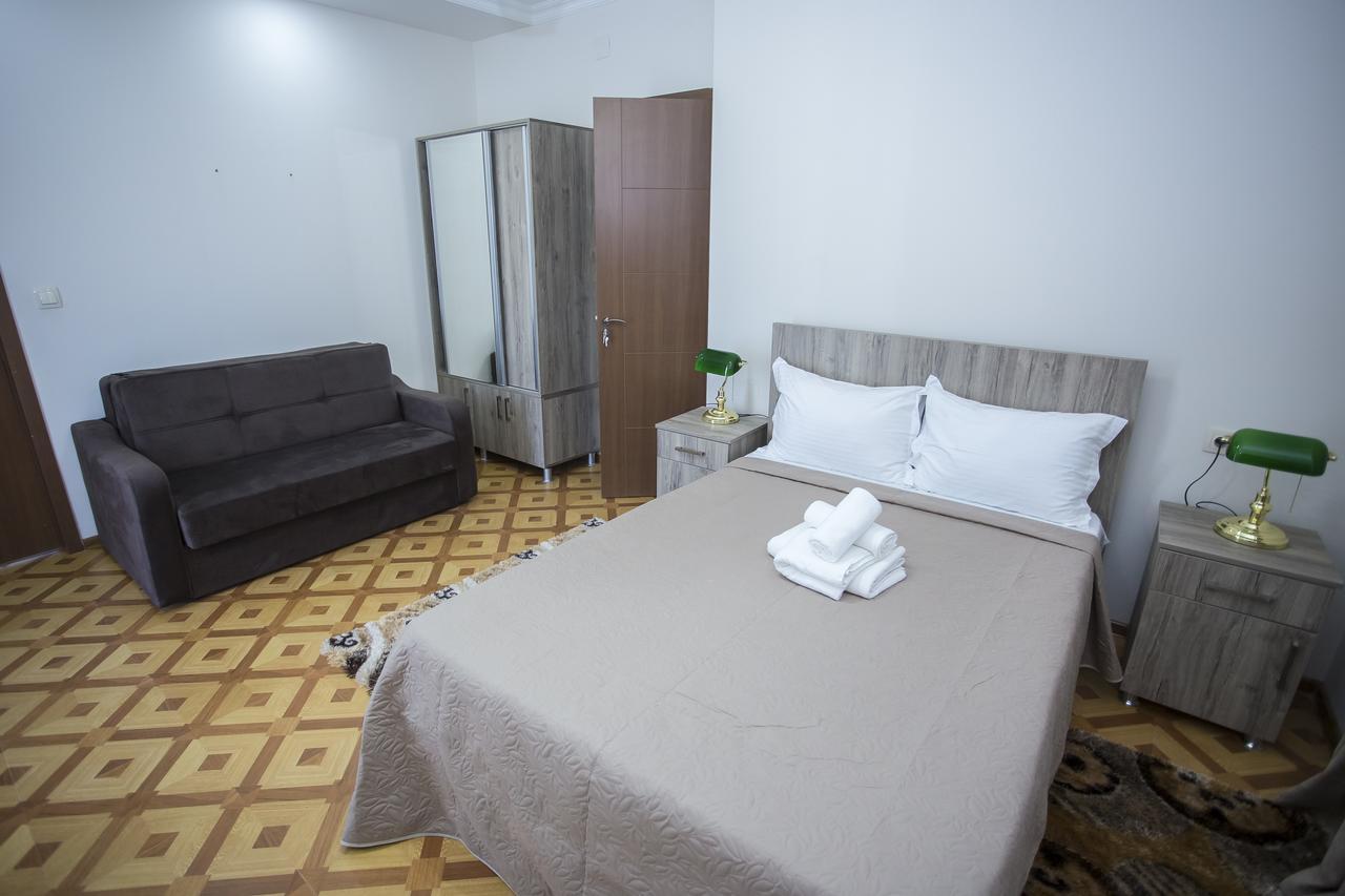 Hotel Garanti Batumi Eksteriør billede