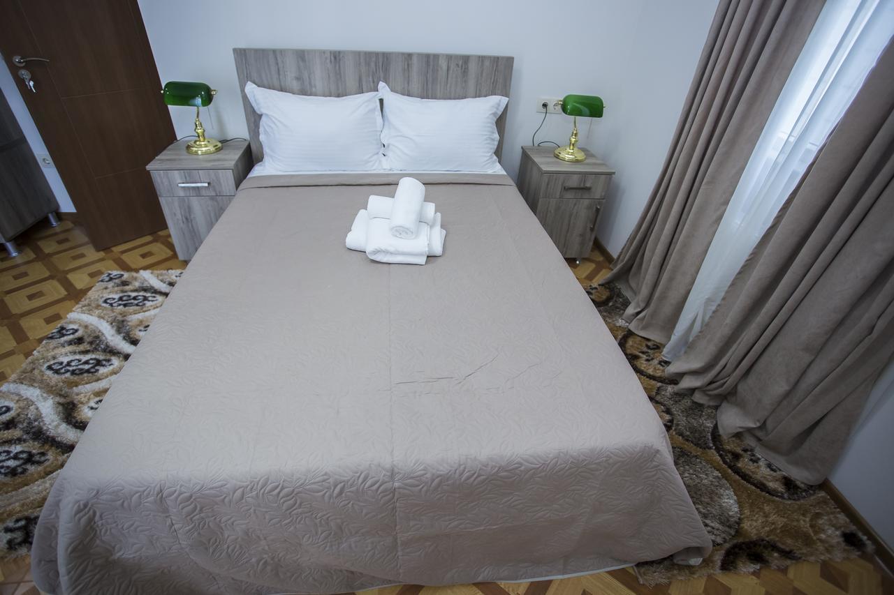 Hotel Garanti Batumi Eksteriør billede