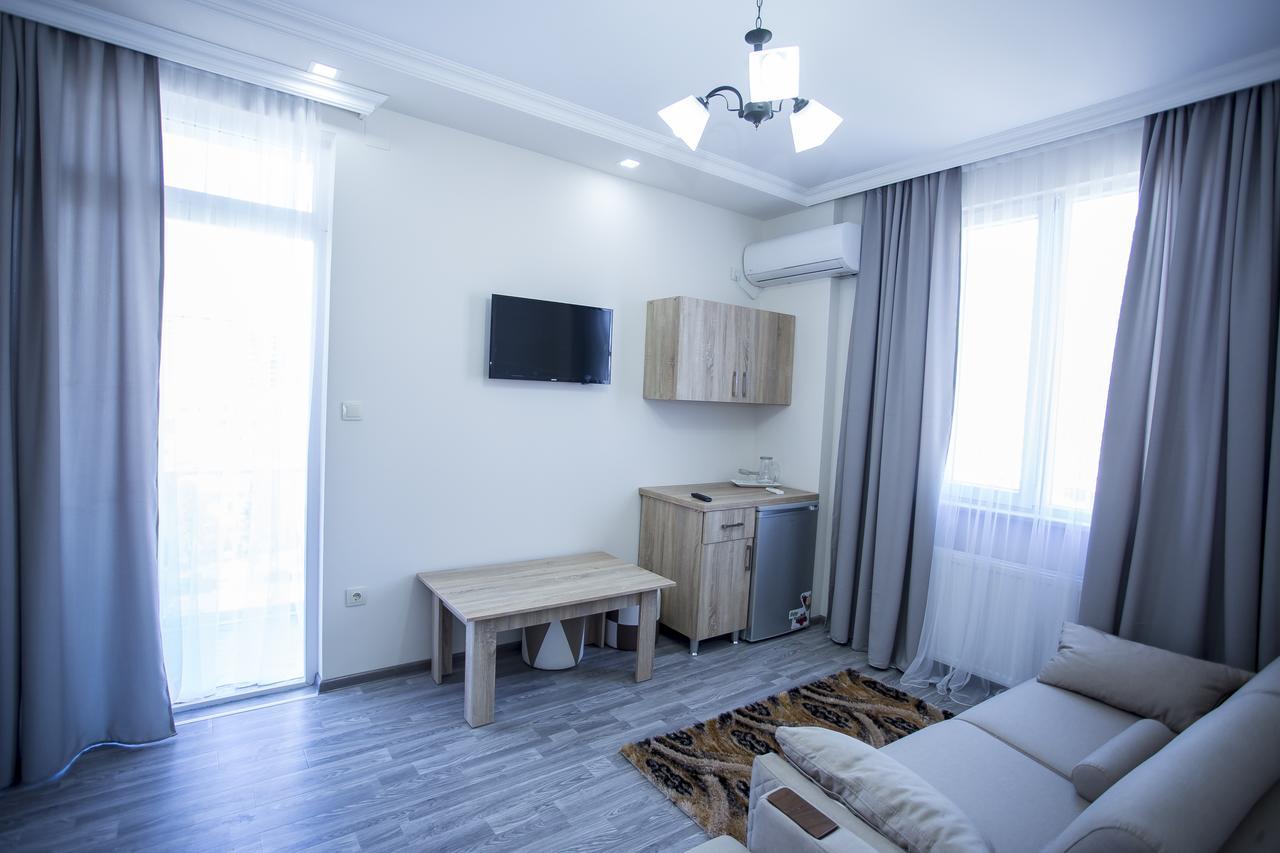 Hotel Garanti Batumi Eksteriør billede