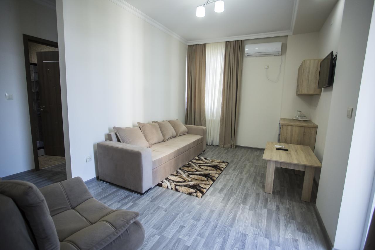 Hotel Garanti Batumi Eksteriør billede